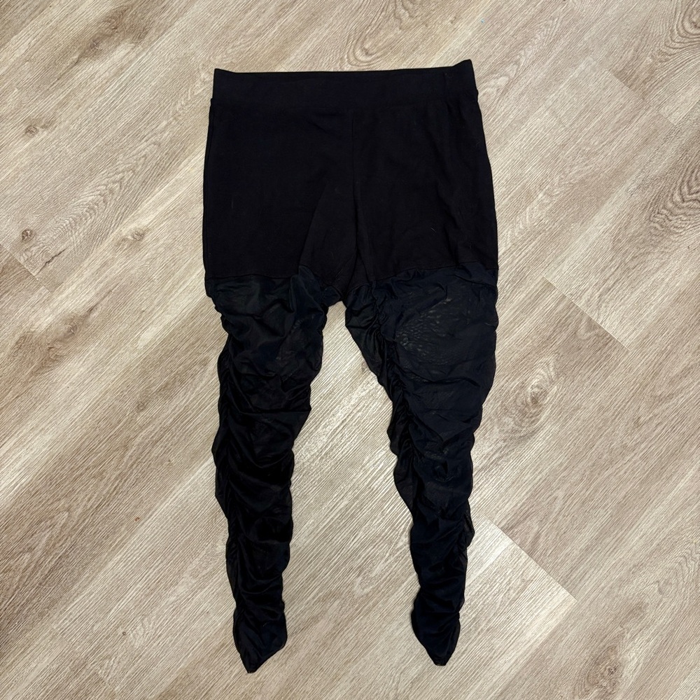 Torrid Ruched Mesh Inset Leggings J2 - Picture 3 of 7